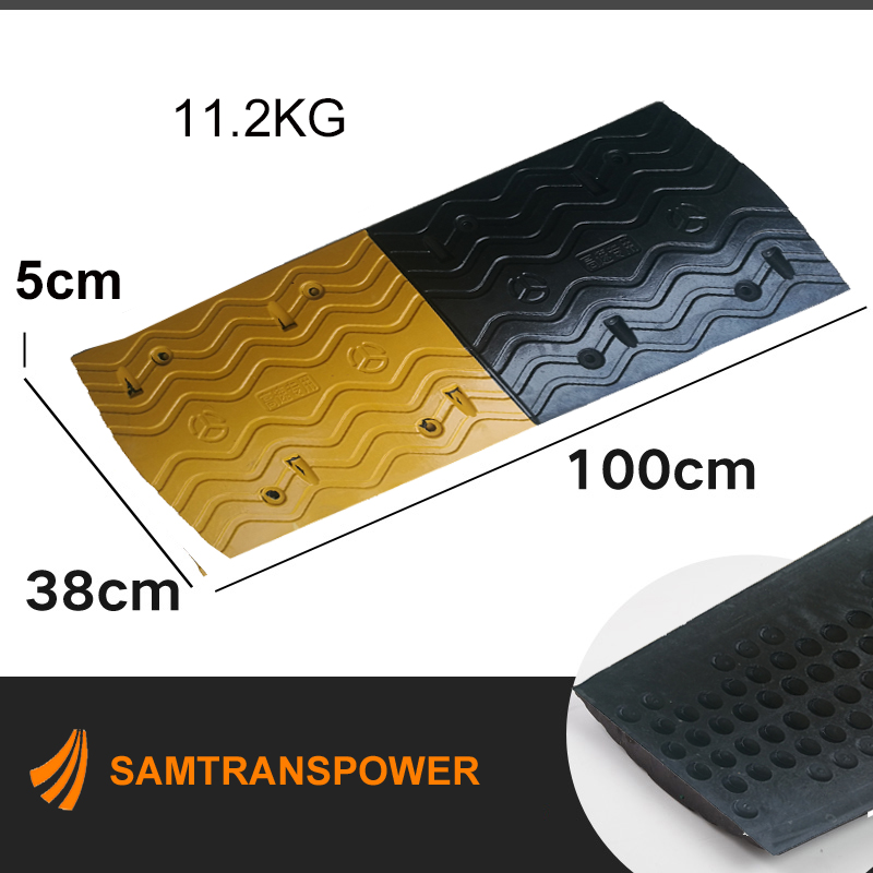 Rubber Speed Hump Road Bump L1000W380H50mm
